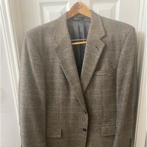 Mens Jos A Bank executive sportcoat. Size 46R 100% camel hair